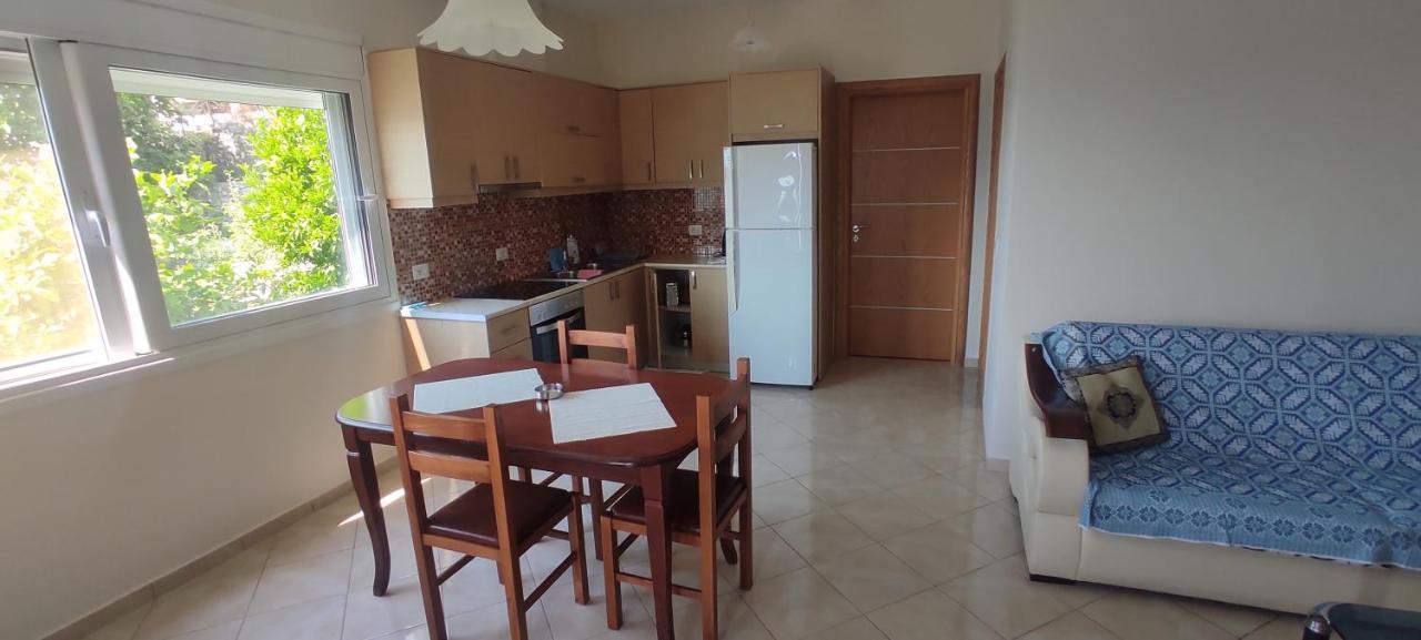 Lucas Apartments Himarë Pokoj fotografie